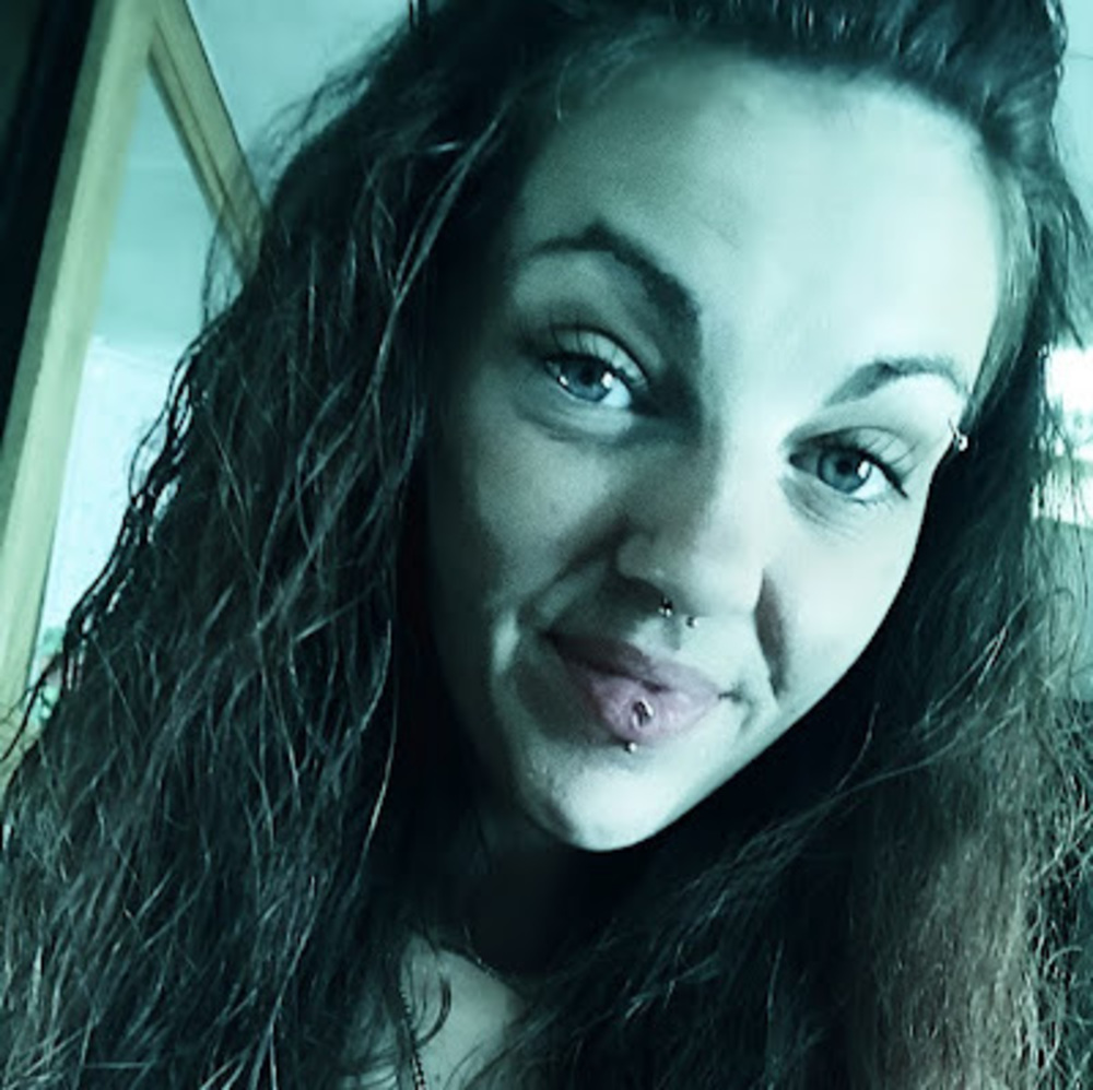 Meet your Posher, Ericka